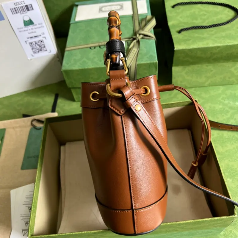 724667 High-Quality Bags - Image 4