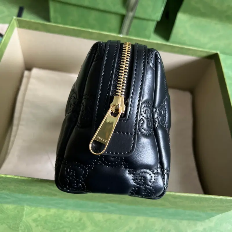 726047 CM 1 High-Quality Bags - Image 4