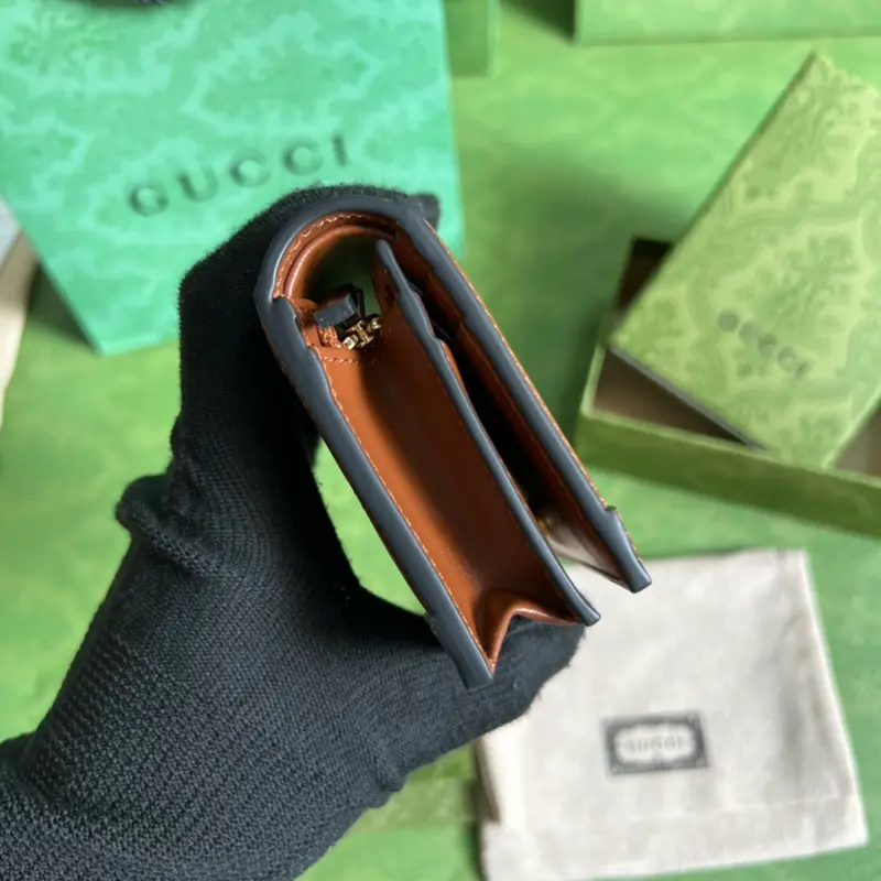 723786 CM 3 High-Quality Bags - Image 4