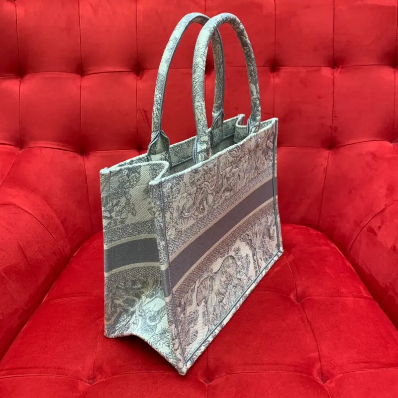 ML253 2 High Quality Bags - Image 4