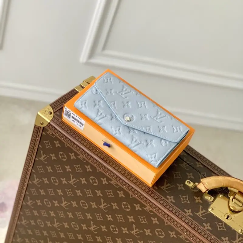 M17779 Silver Buckle 19x10.5x2cm High Quality Bags - Image 3