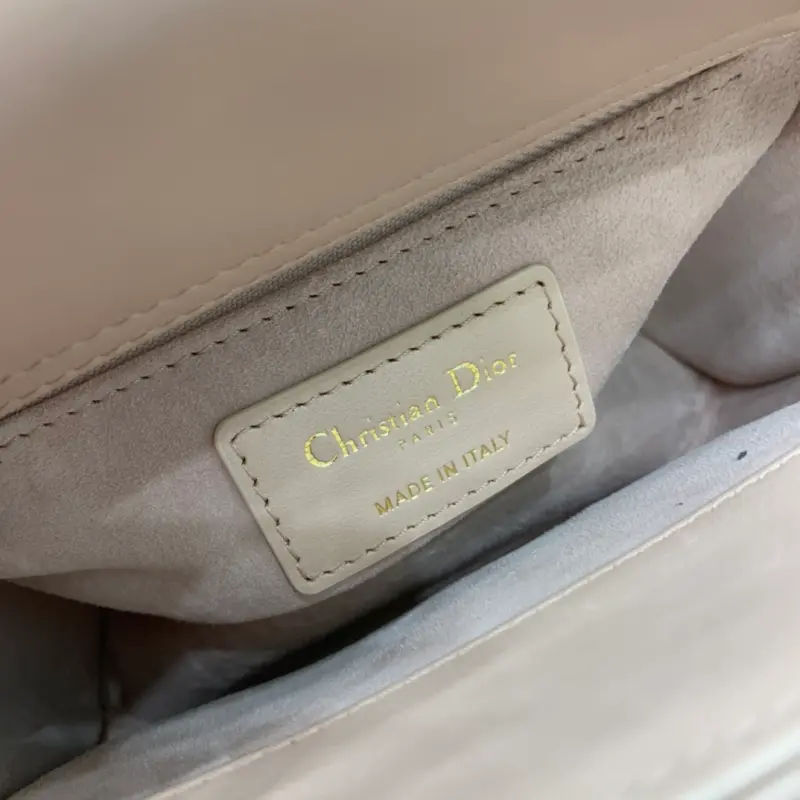 ML236 High Quality Bags - Image 11