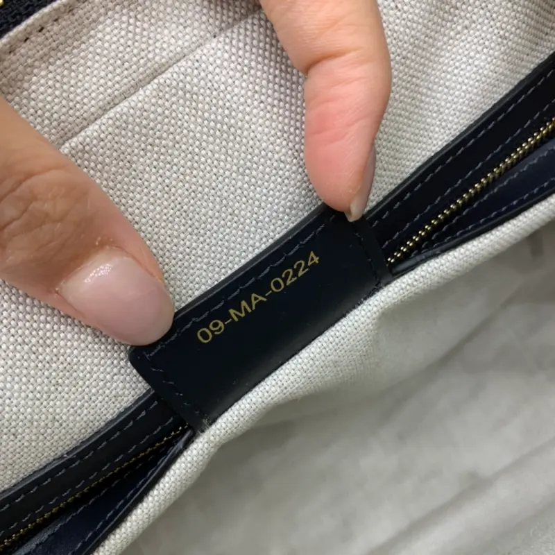 ML216 Large 31 High Quality Bags - Image 9