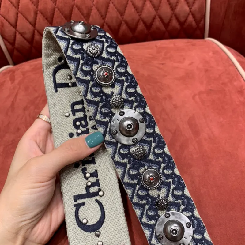 ML213 2 High Quality Bags - Image 3