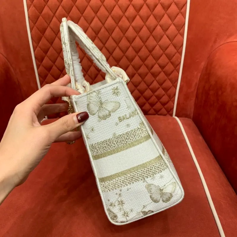 ML194 1 High Quality Bags - Image 4