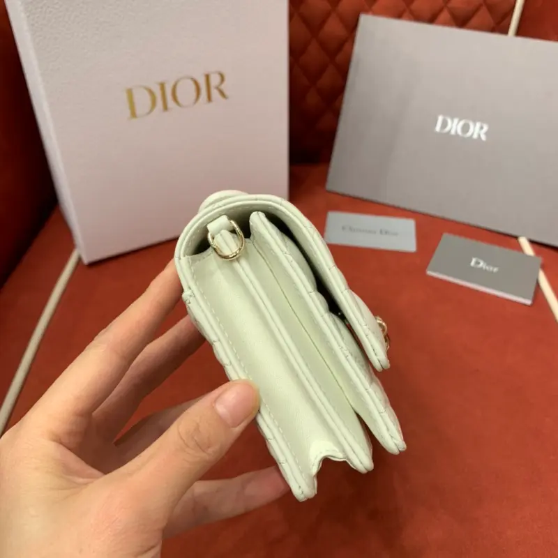 ML186 3 High Quality Bags - Image 4