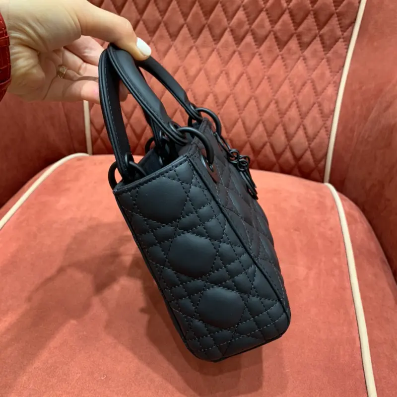 ML184 5 High Quality Bags - Image 3