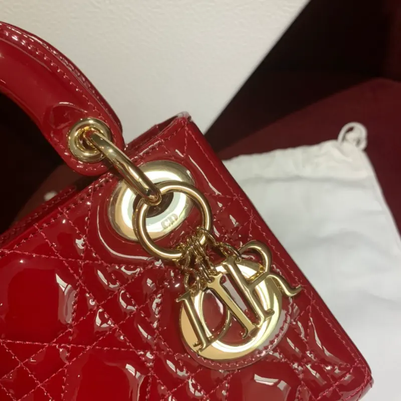 ML181 4 High Quality Bags - Image 4