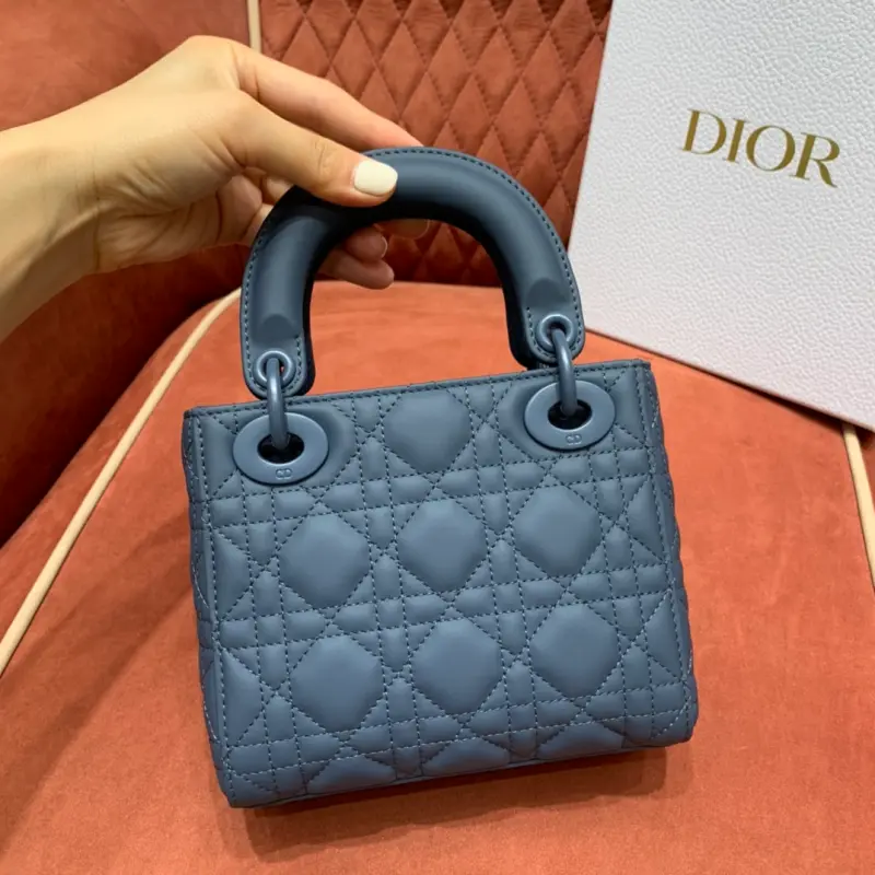 ML185 High Quality Bags - Image 4