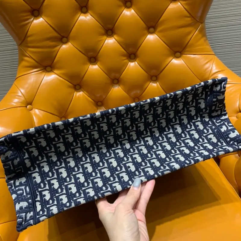 ML161 41cm High Quality Bags - Image 4