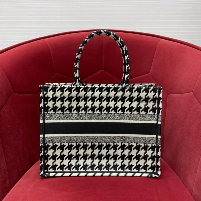 ML153 36cm High Quality Bags - Image 3