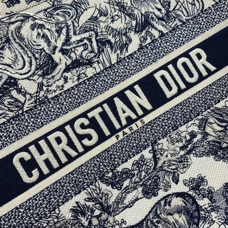 ML146 41cm High Quality Bags - Image 4