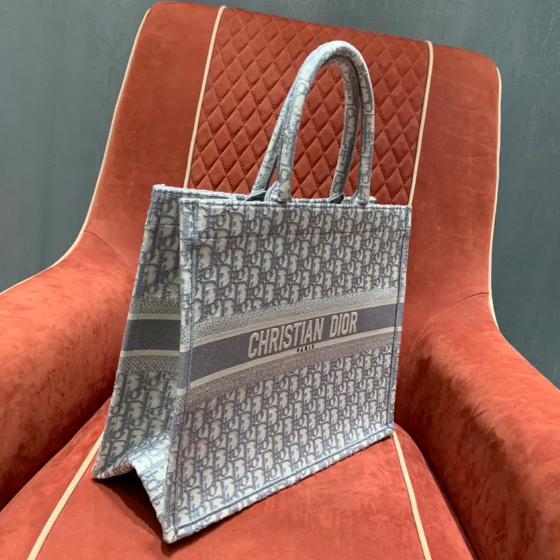 ML144 41cm High Quality Bags - Image 3