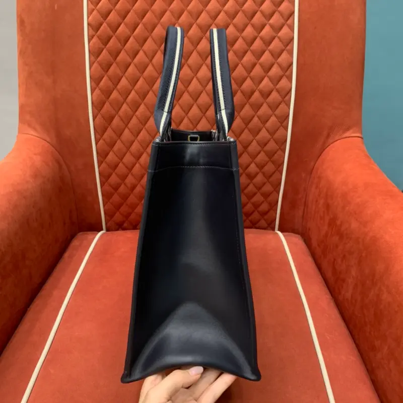 ML142 Medium High Quality Bags - Image 4