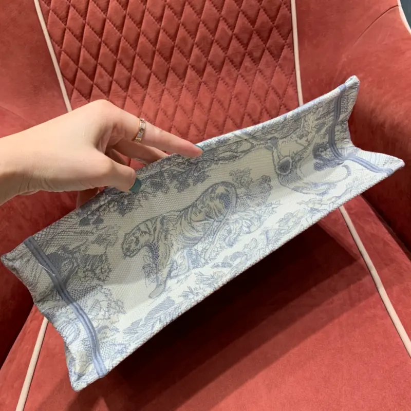 ML147 36cm High Quality Bags - Image 4