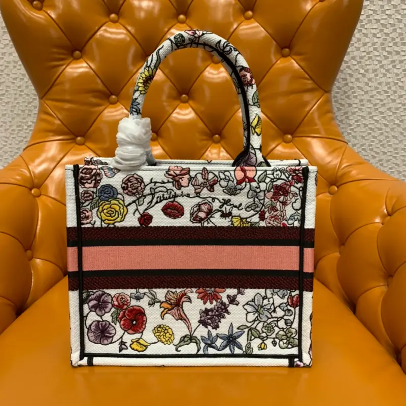 ML143 26cm Flower High Quality Bags - Image 3