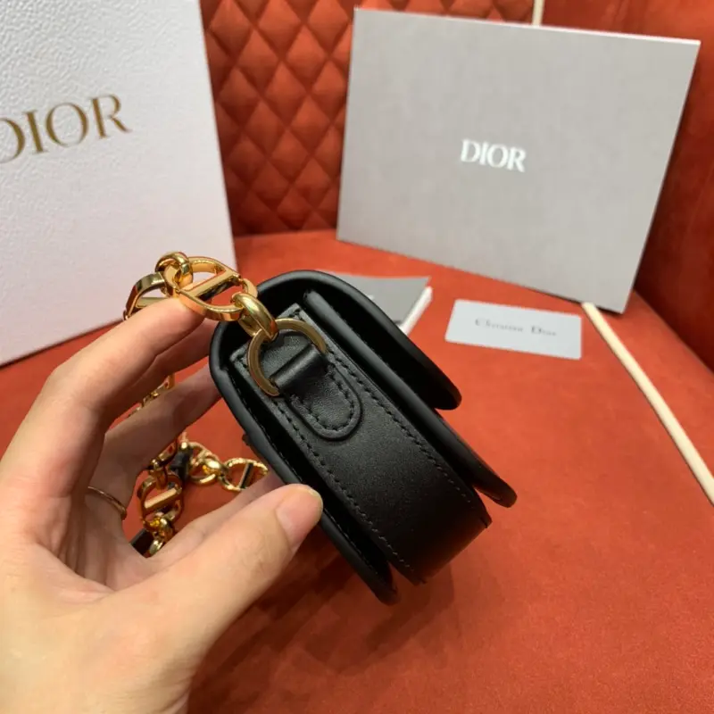 ML139 2 High Quality Bags - Image 4