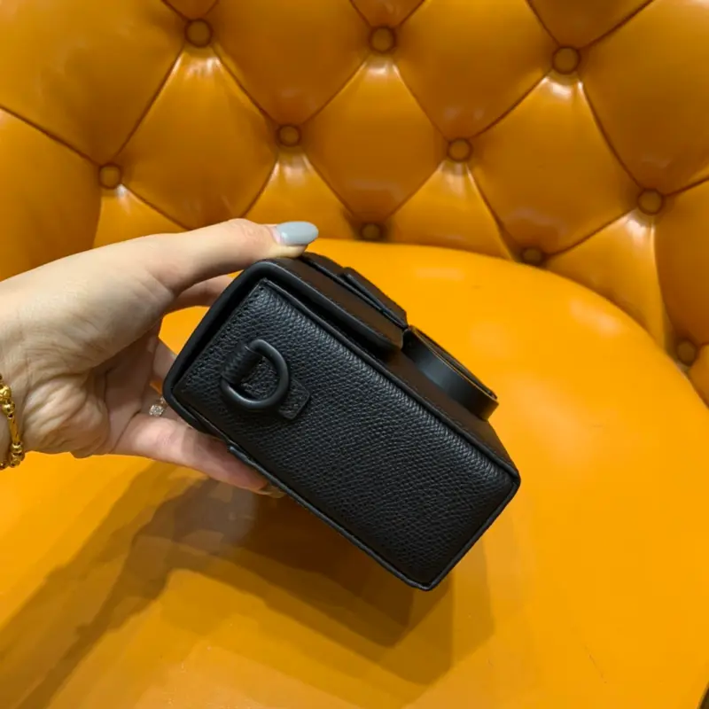 ML135 High Quality Bags - Image 4