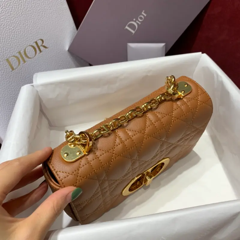 ML125 3 High Quality Bags - Image 3