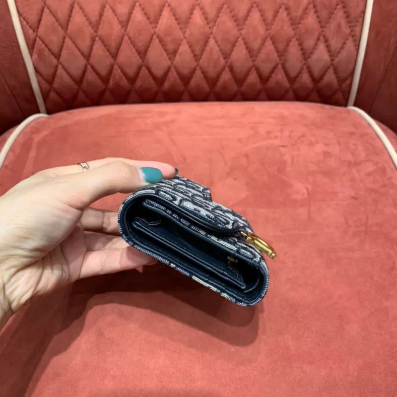 ML123 High Quality Bags - Image 3