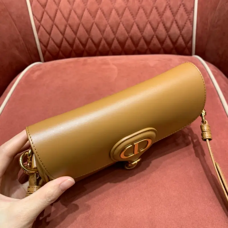 ML118 High Quality Bags - Image 4