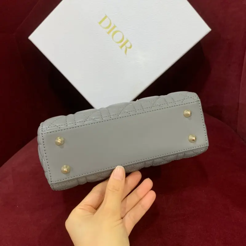 ML83 High Quality Bags - Image 4