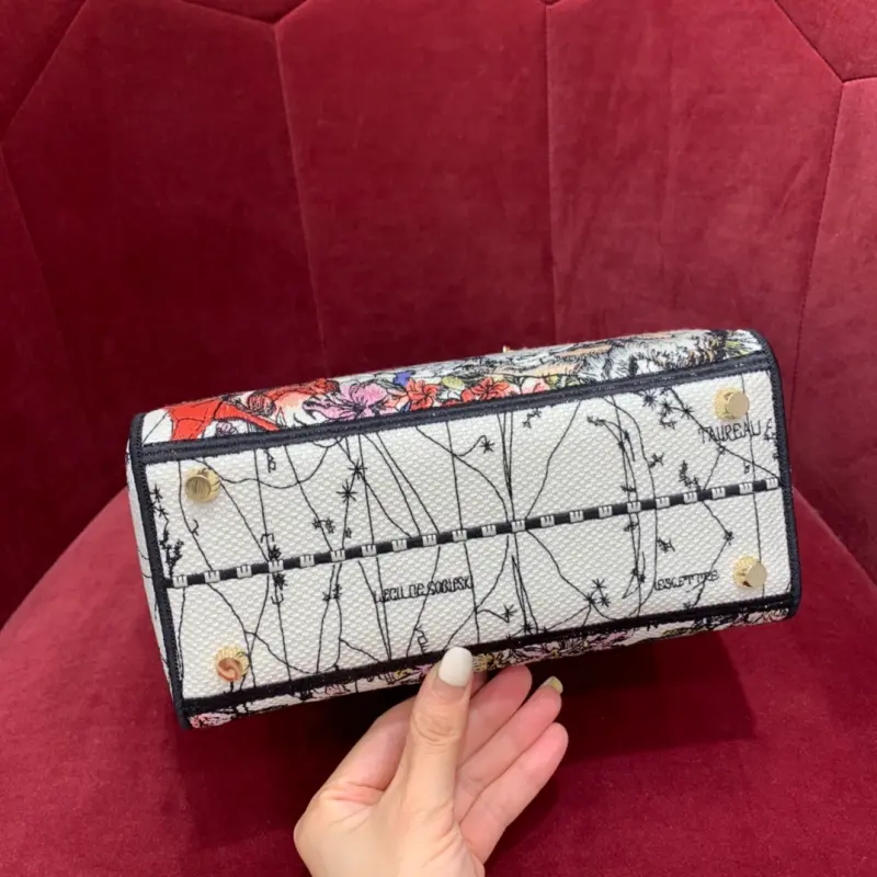 ML41 High Quality Bags - Image 4