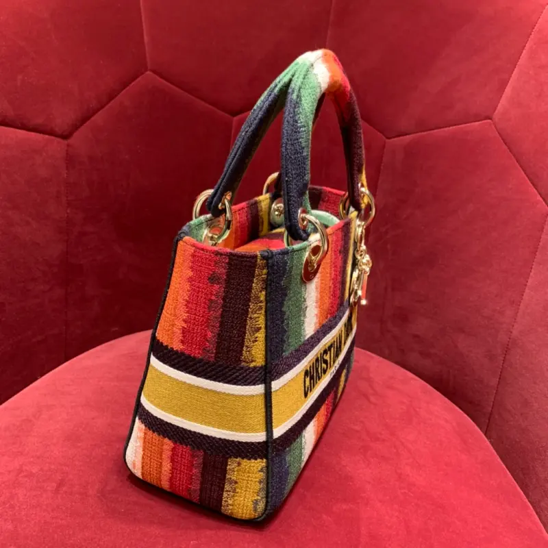 ML37 High Quality Bags - Image 3