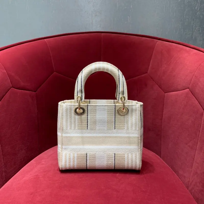 ML34 High Quality Bags - Image 4