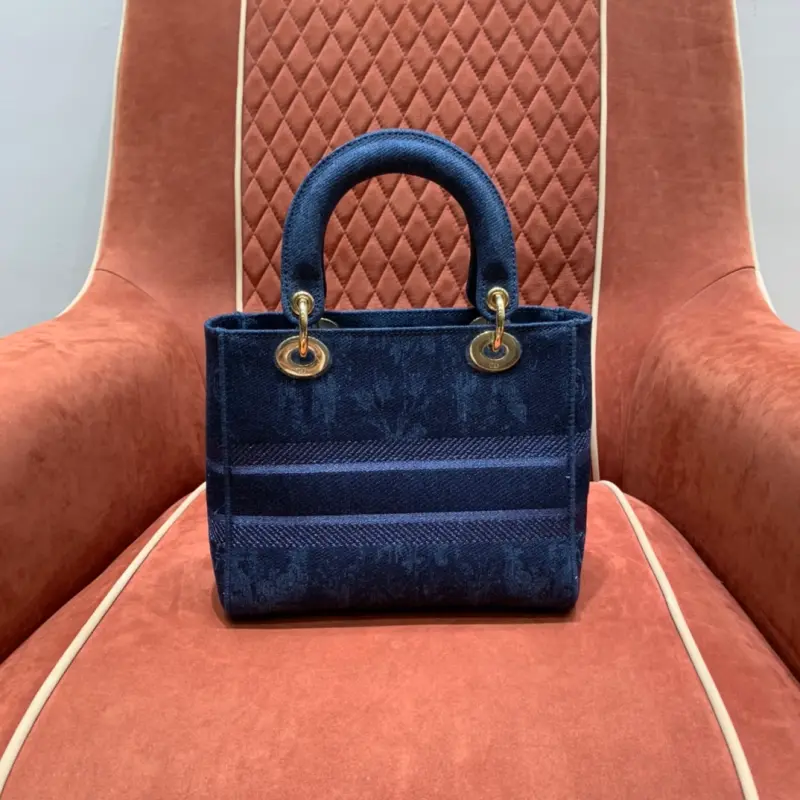 ML19 High Quality Bags - Image 4