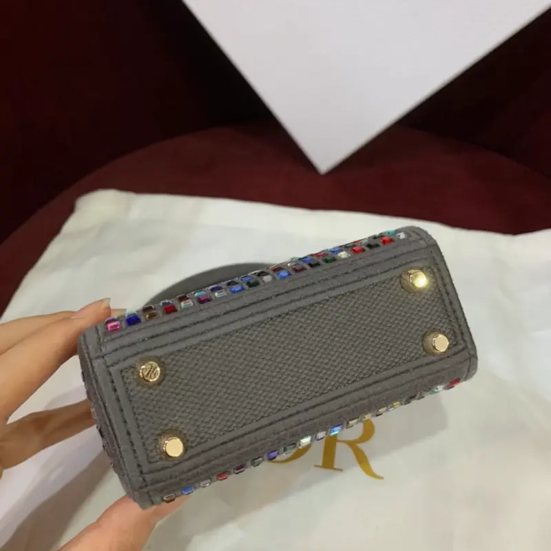 ML15 High Quality Bags - Image 4