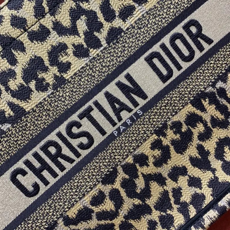 ML14 1 High Quality Bags - Image 4