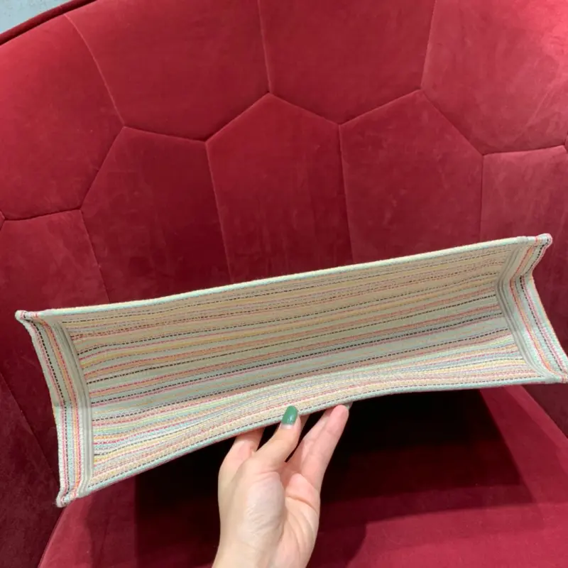 ML105 High Quality Bags - Image 4