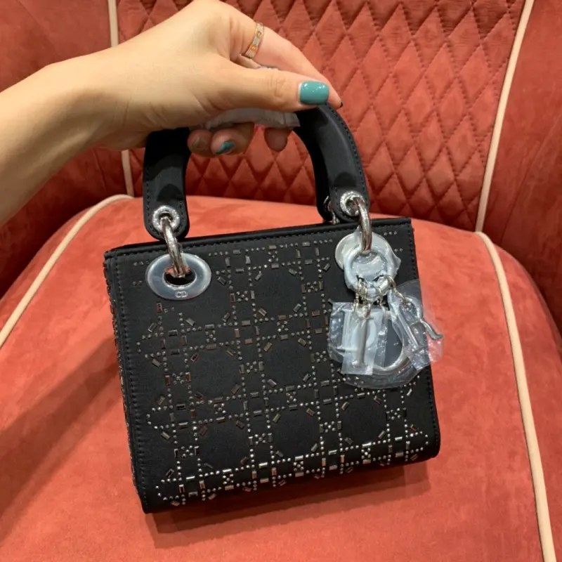 ML314 2 High Quality Bags - Image 2