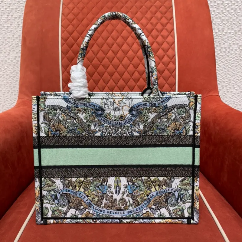 ML151 2 High Quality Bags - Image 3