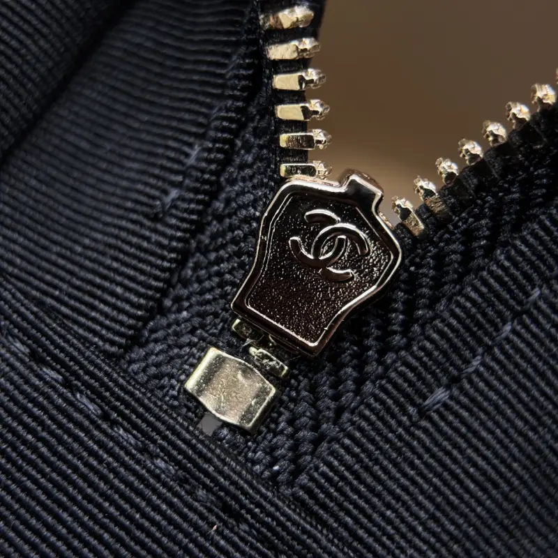 25p LPI black gold High Quality Bags - Image 8