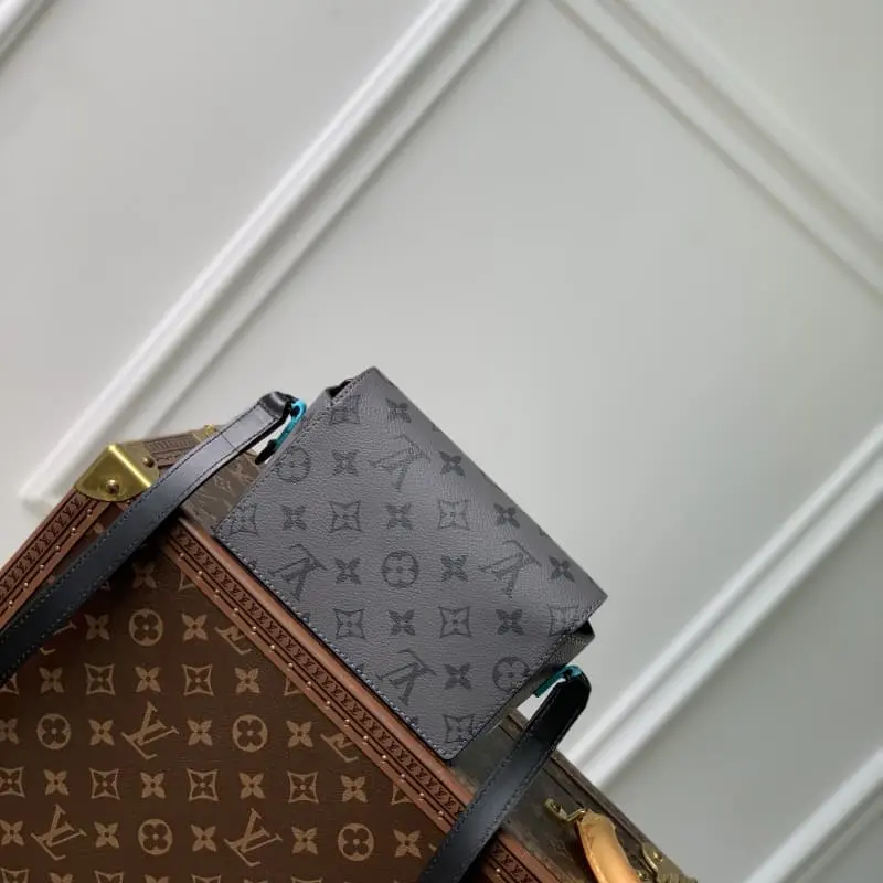 M11496 HH170 18x11x6.5cm High Quality Bags - Image 4