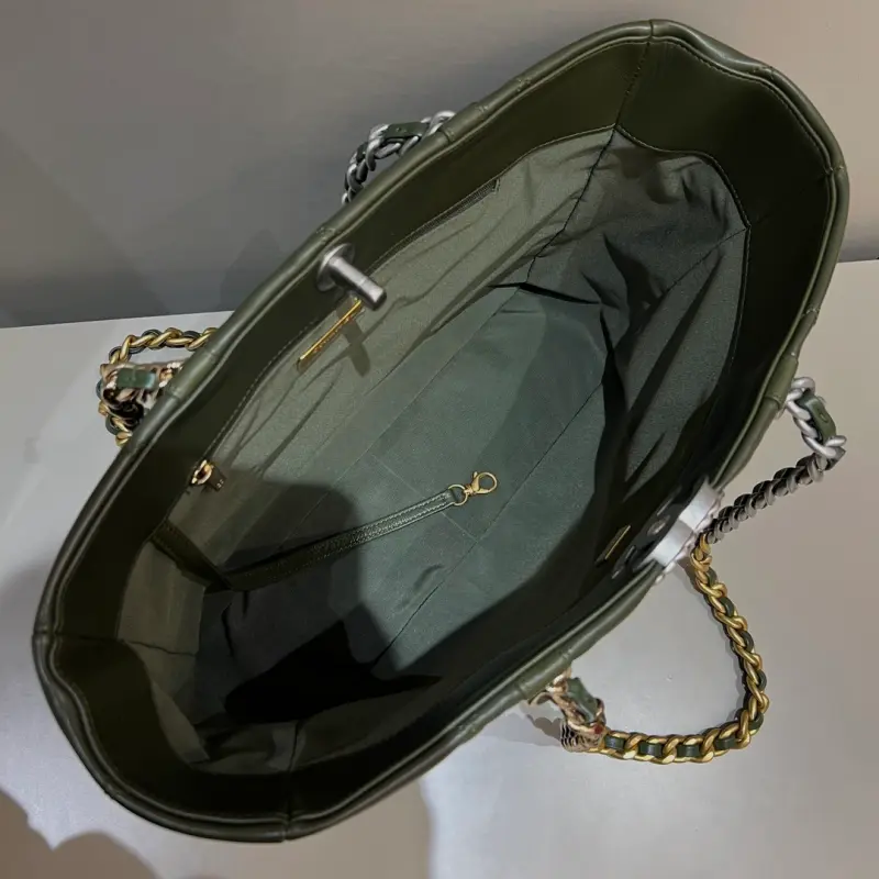 19 Horizontal Shopping Bag CM 2 High Quality Bags - Image 4