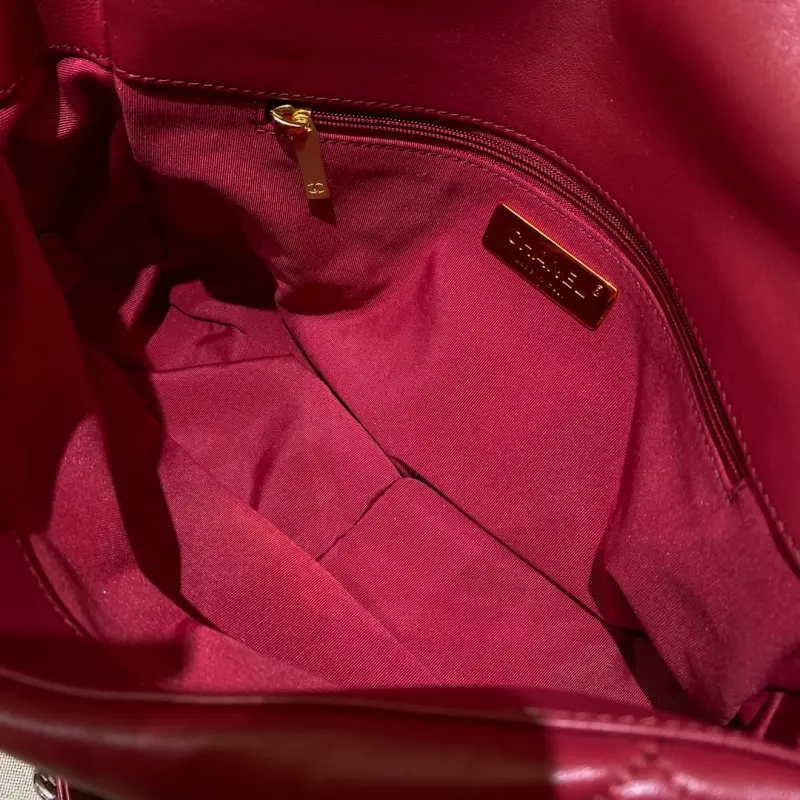 19Bag Medium 30cm High Quality Bags - Image 4