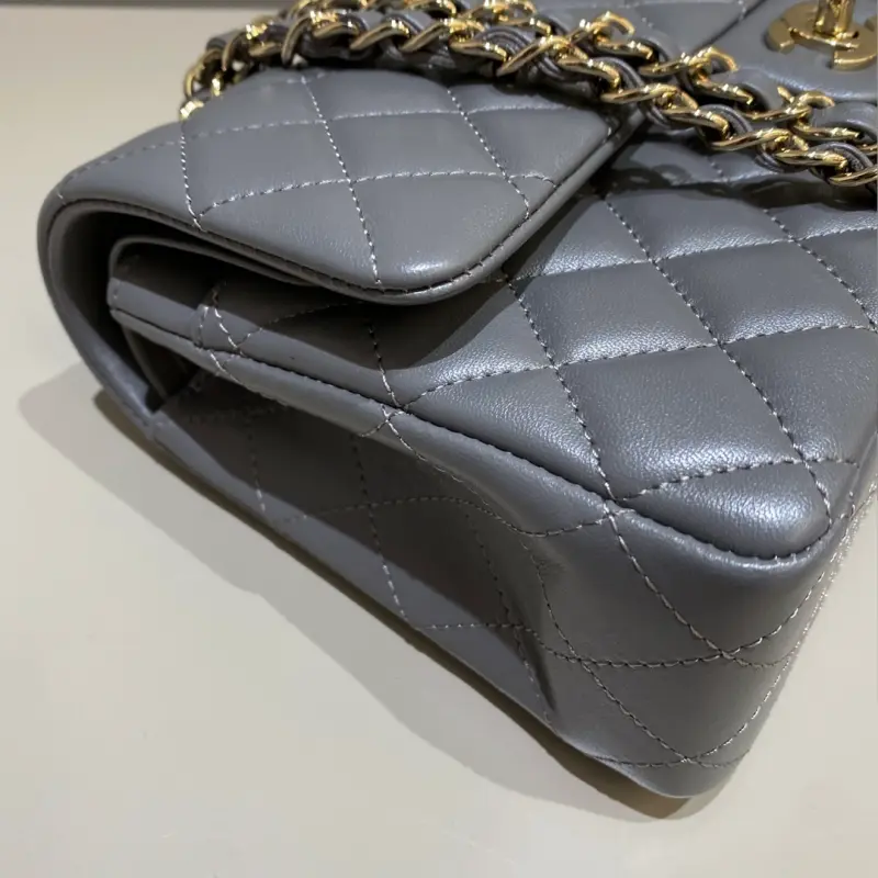 Medium 25cm Sheepskin CM 5 High Quality Bags - Image 4