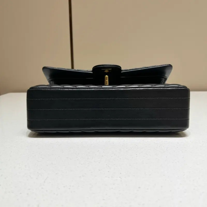 Medium 25cm Sheepskin CM 8 High Quality Bags - Image 4