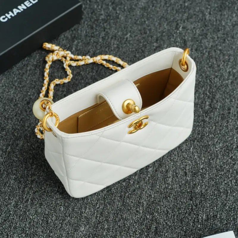 24s Double Pearl Hobo Bag CM 1 High Quality Bags - Image 5