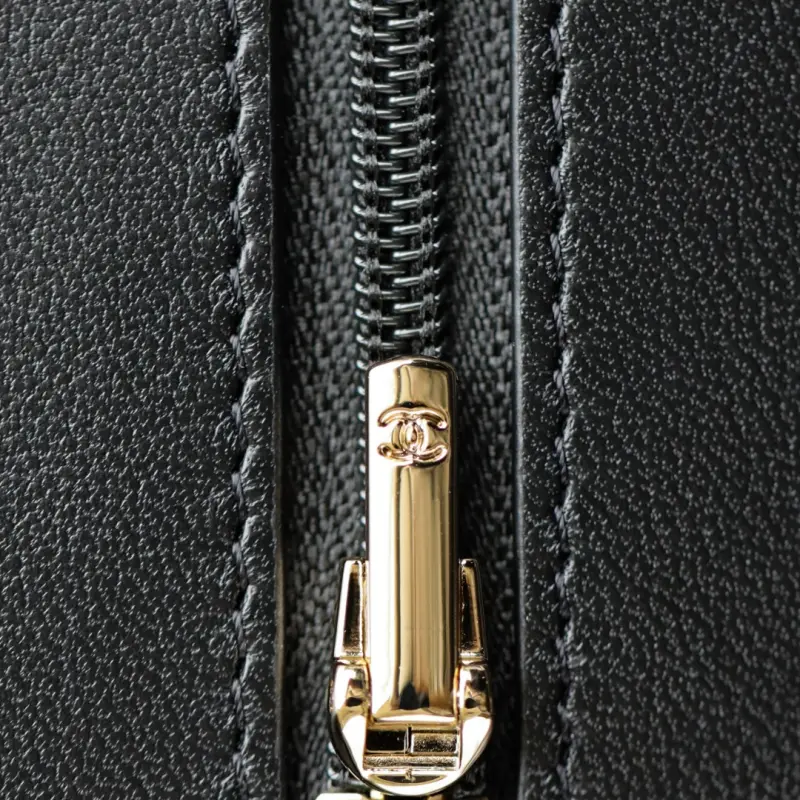 24s Pearl Handle woc High Quality Bags - Image 8