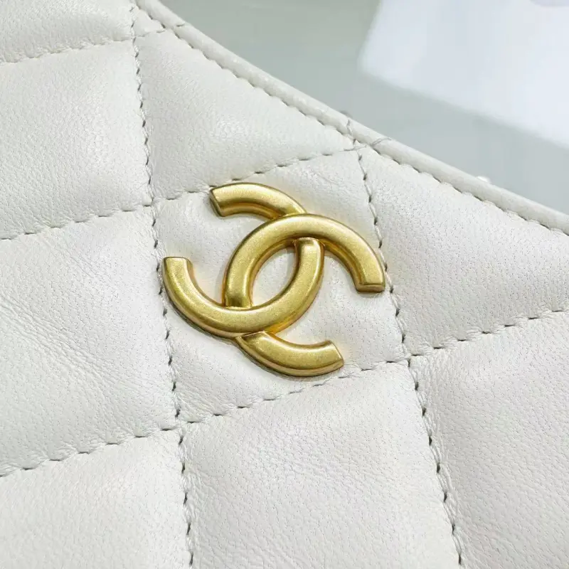 23B Single Chain Underarm CM 1 High Quality Bags - Image 4