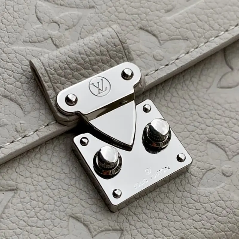 M13463 19x11x3cm High Quality Bags - Image 4