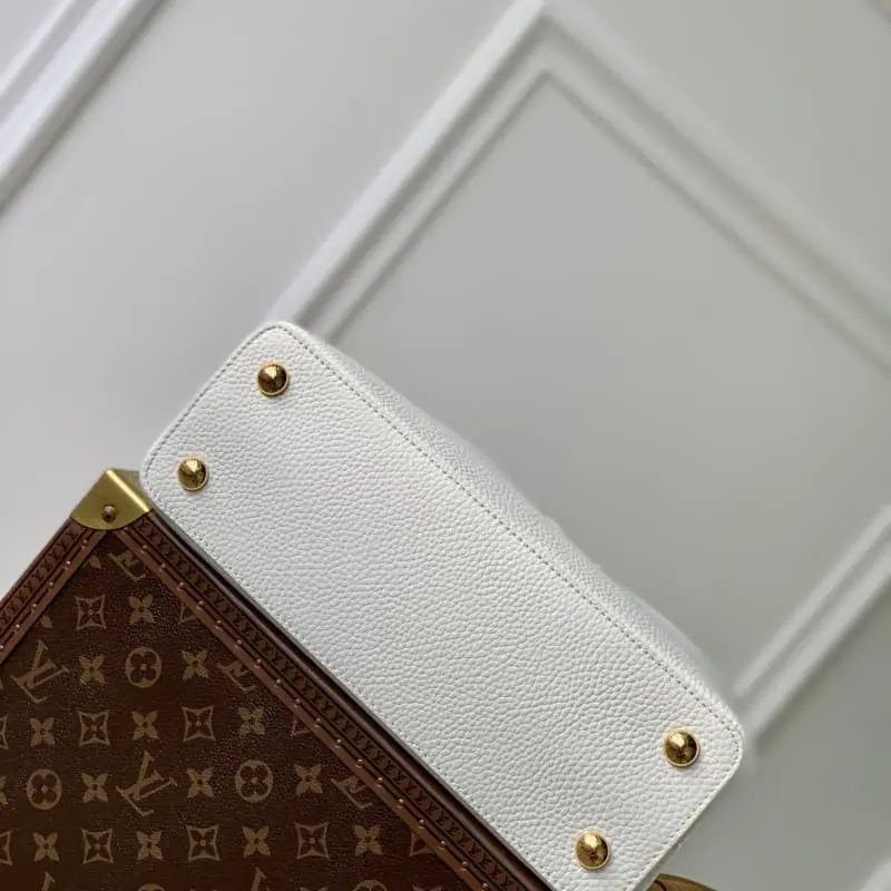 M20708 White with powder 31.5x20x11cm High Quality Bags - Image 5