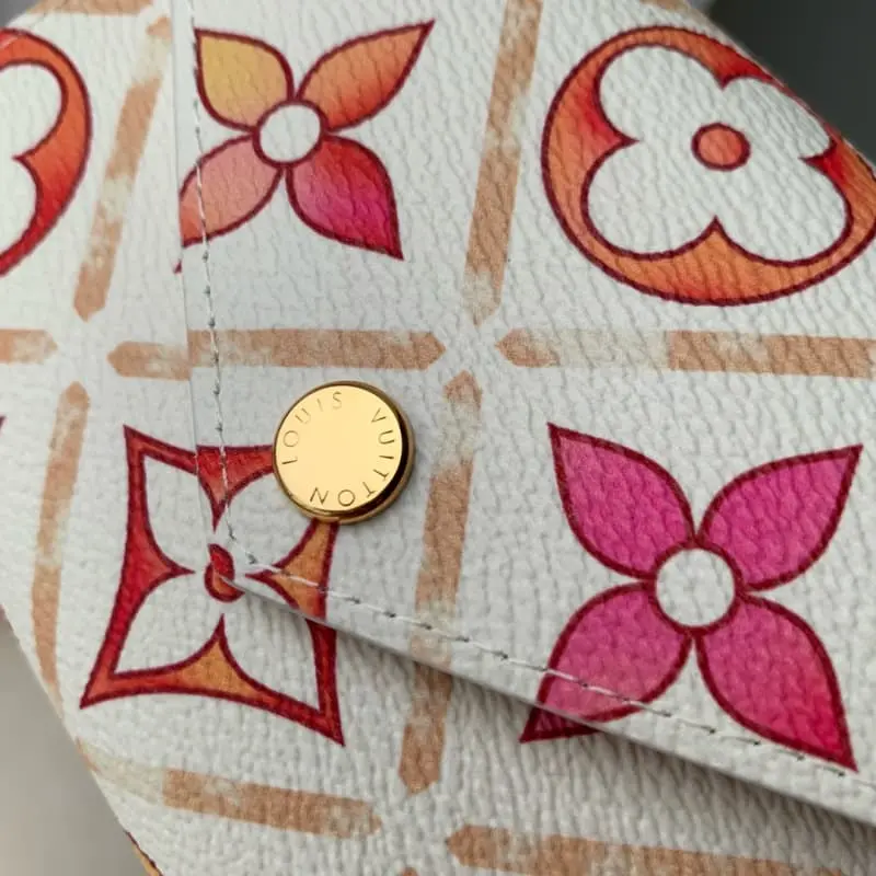 M83623 Red HH90 12x9.5x2.5cm High Quality Bags - Image 4