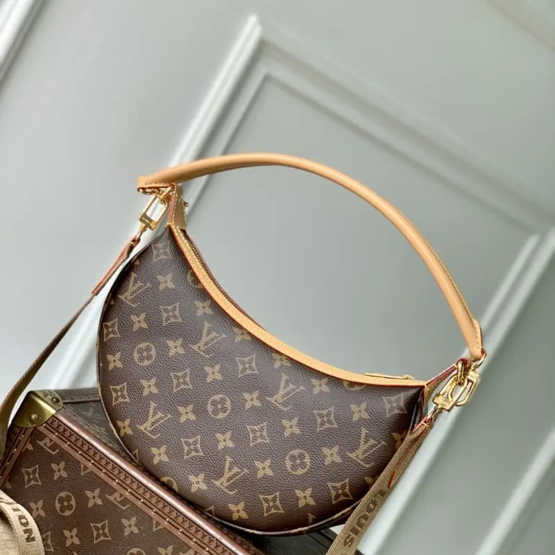 M12939 22x9x33cm High Quality Bags - Image 4