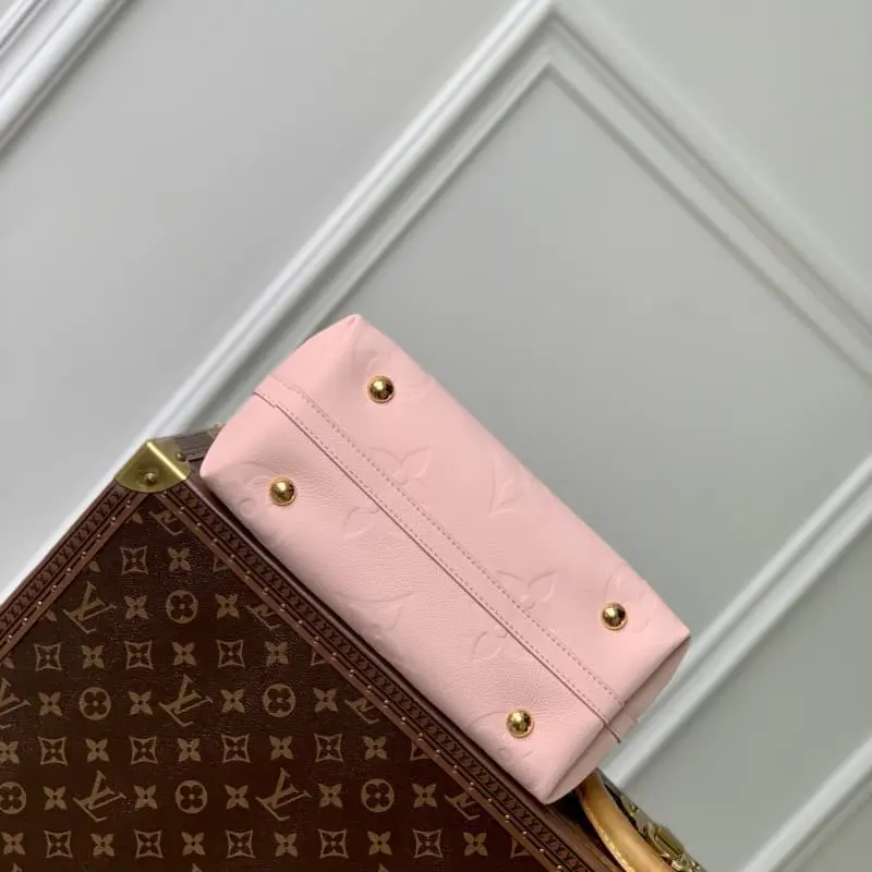 M47147 43x33x18.5cm High Quality Bags - Image 3