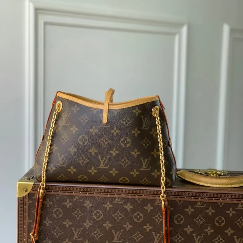 M13014 17x10x26cm High Quality Bags - Image 3